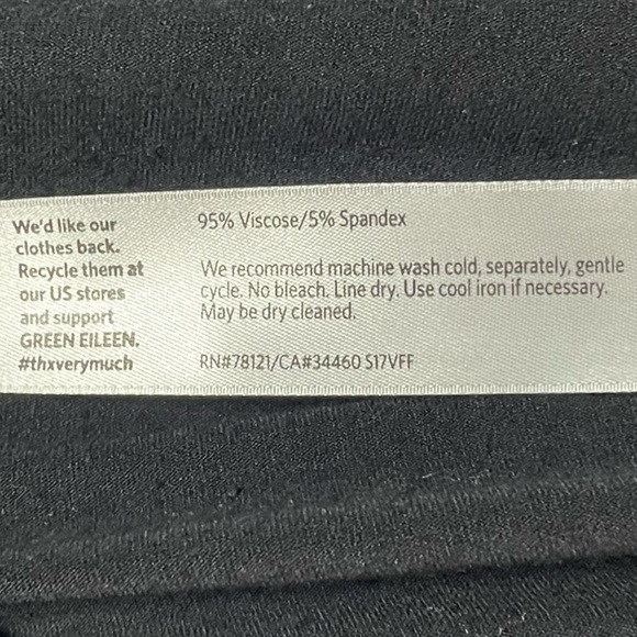 Eileen Fisher Button Up - Picture 6 of 6